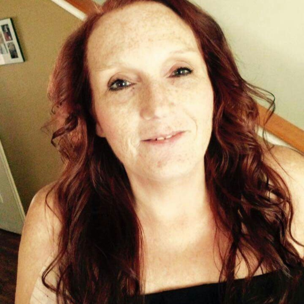 Meet your Posher, Debi